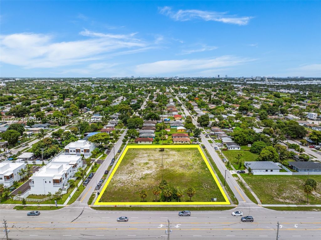 NW 31st Ave, Pompano Beach, FL 33069