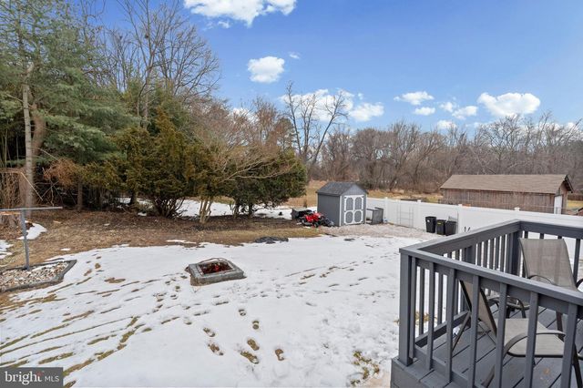 7922 BABIKOW RD, Rosedale, MD 21237