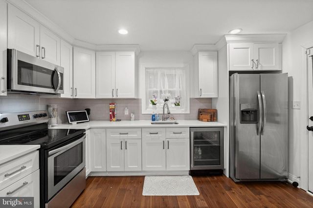 7922 BABIKOW RD, Rosedale, MD 21237