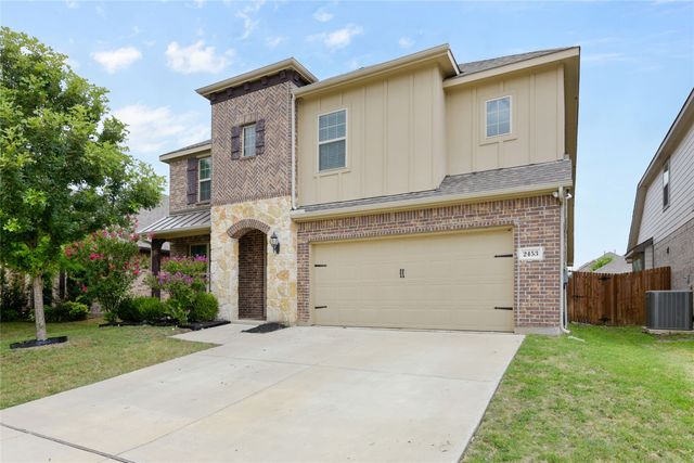 2453 Whispering Pines Drive, Fort Worth, TX 76177