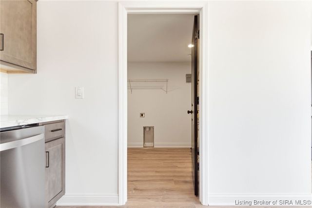 2085 Aster Drive, Jeffersonville, IN 47130