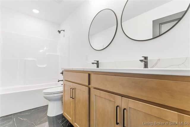 2085 Aster Drive, Jeffersonville, IN 47130