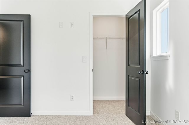 2085 Aster Drive, Jeffersonville, IN 47130