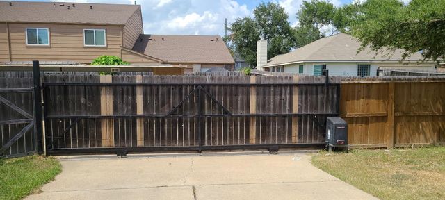 15514 Baxter Avenue, Houston, TX 77084
