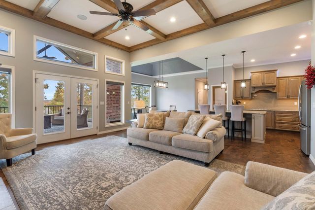 103 Spyglass Drive, Branson, MO 65616