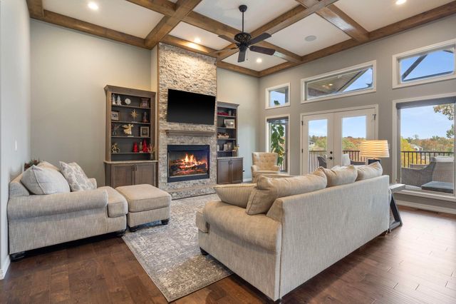 103 Spyglass Drive, Branson, MO 65616