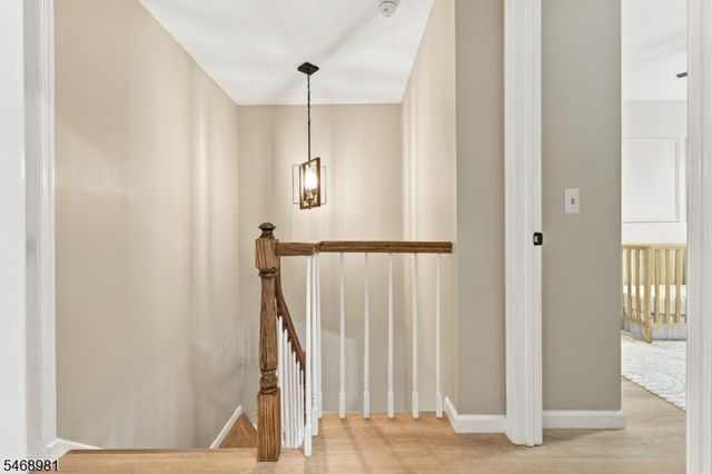 27 Crestmont Rd, Bedminster Twp., NJ 07921