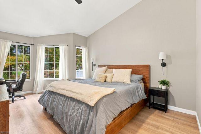 27 Crestmont Rd, Bedminster Twp., NJ 07921