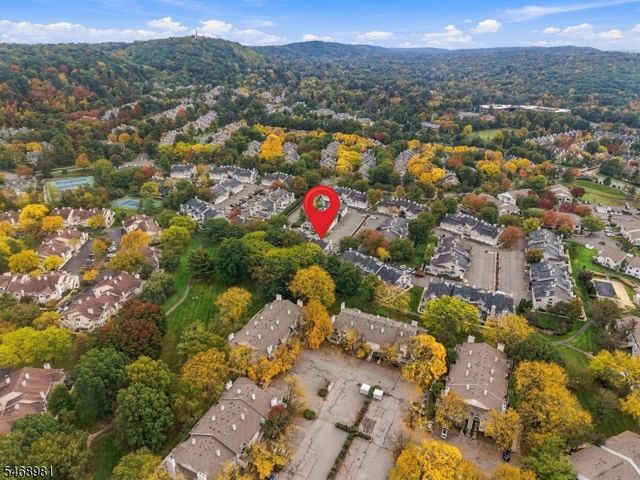 27 Crestmont Rd, Bedminster Twp., NJ 07921