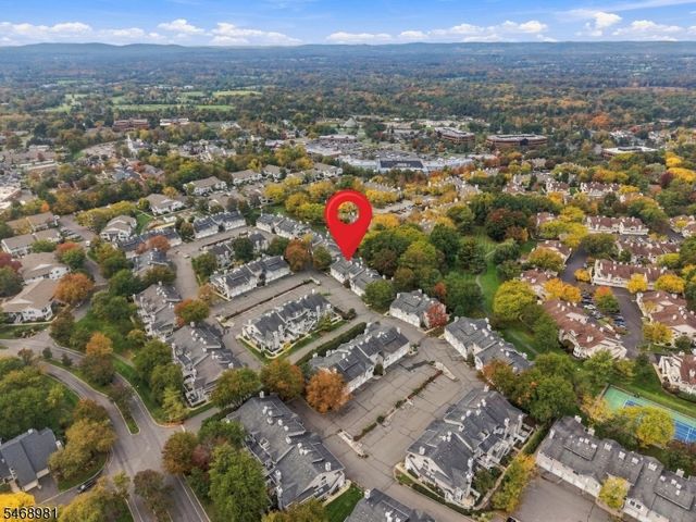 27 Crestmont Rd, Bedminster Twp., NJ 07921