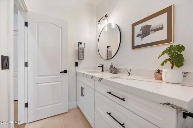 10559 E Sheena Drive, Scottsdale, AZ 85255