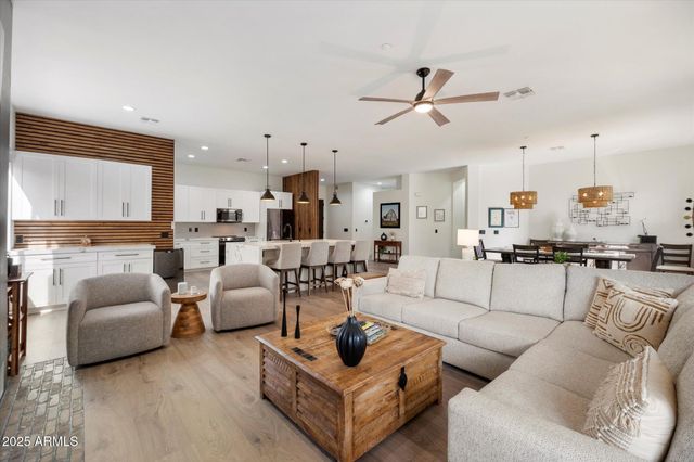 10559 E Sheena Drive, Scottsdale, AZ 85255