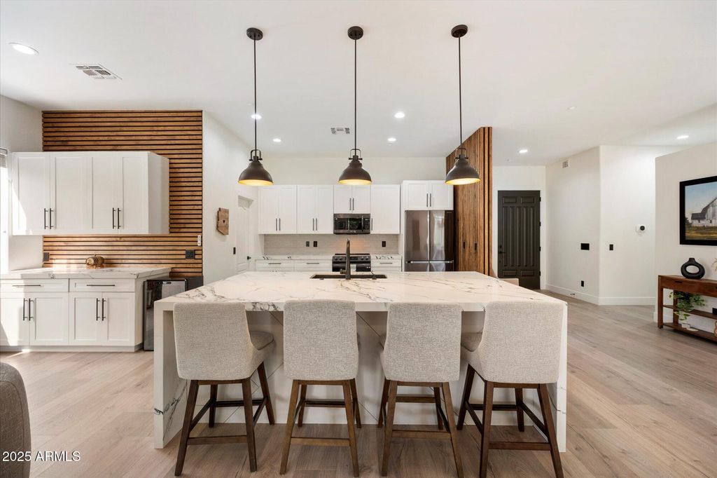 10559 E Sheena Drive, Scottsdale, AZ 85255