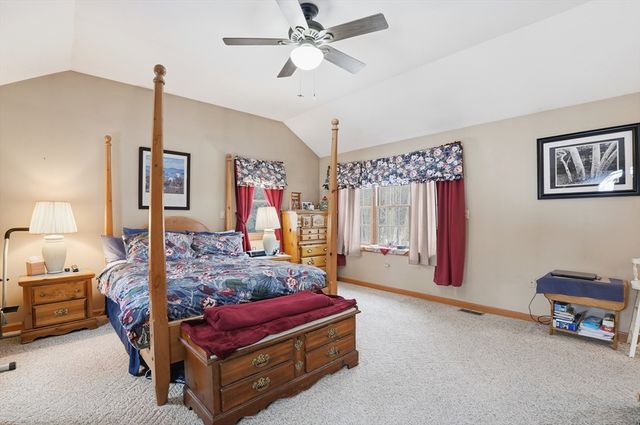 305 Shag Bark Road, Taunton, MA 02780