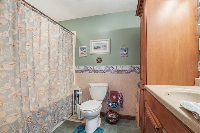 305 Shag Bark Road, Taunton, MA 02780