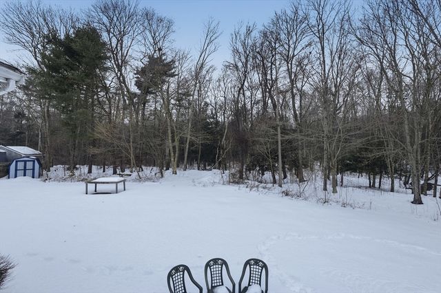 305 Shag Bark Road, Taunton, MA 02780