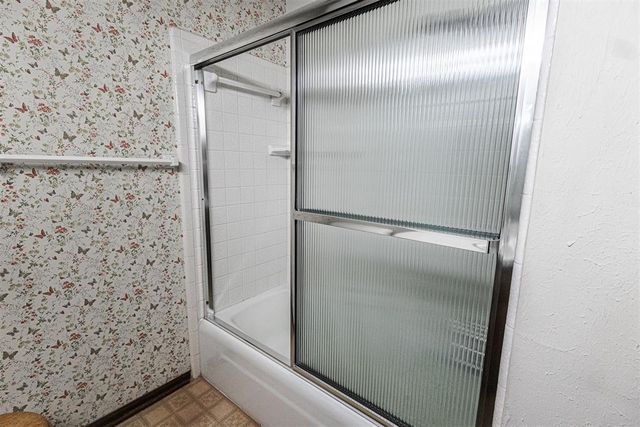 3409 Simmons Drive, Del City, OK 73115