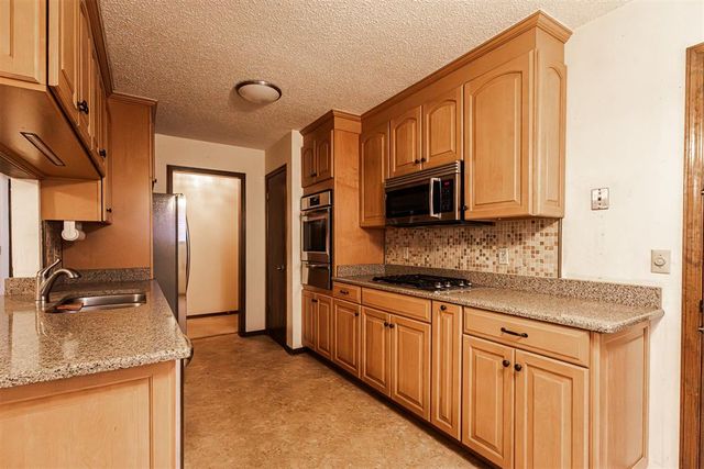 3409 Simmons Drive, Del City, OK 73115