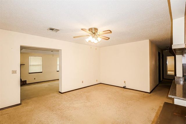 3409 Simmons Drive, Del City, OK 73115