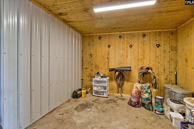 172 Eugene Neese Lane, Swansea, SC 29160