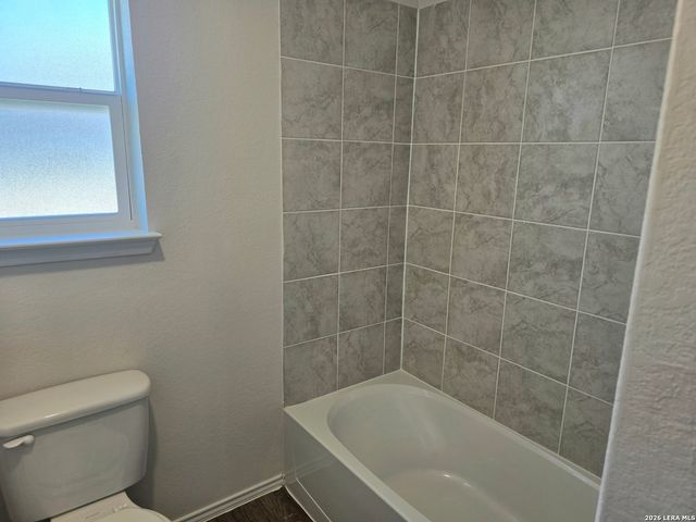 13516 Waxman Spark, San Antonio, TX 78252