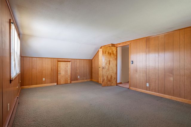 9 Juniper Lane, Nashua, NH 03063