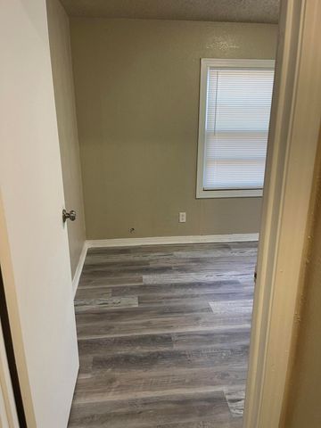 2310 38th Street, Lubbock, TX 79412