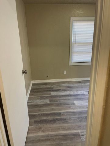 2310 38th Street, Lubbock, TX 79412