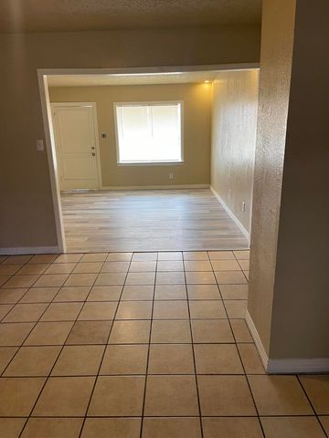 2310 38th Street, Lubbock, TX 79412