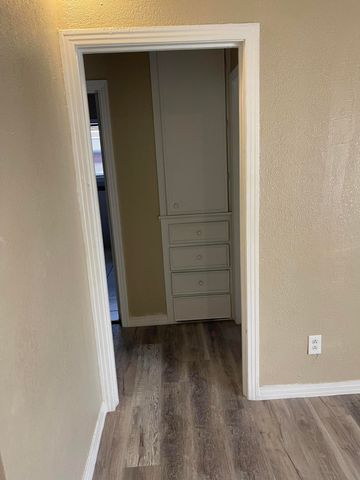 2310 38th Street, Lubbock, TX 79412