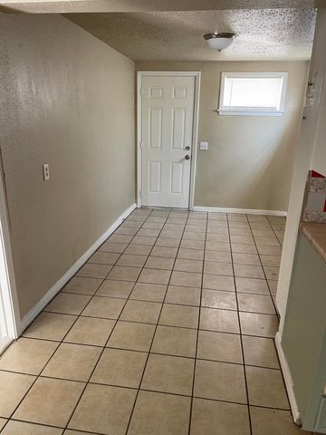 2310 38th Street, Lubbock, TX 79412