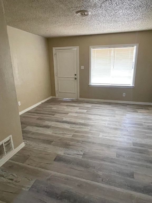 2310 38th Street, Lubbock, TX 79412