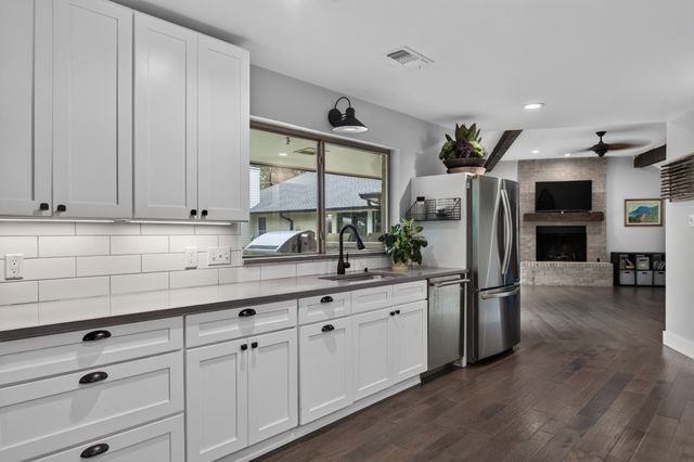 113 Red Oak Lane, Flower Mound, TX 75028
