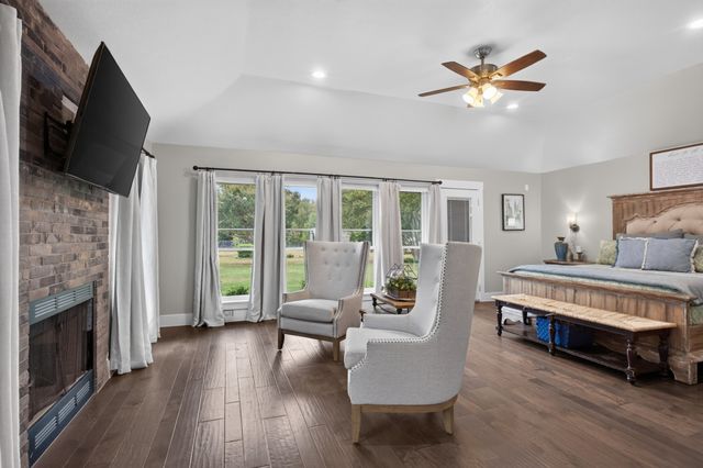 113 Red Oak Lane, Flower Mound, TX 75028