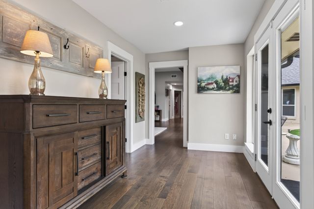 113 Red Oak Lane, Flower Mound, TX 75028