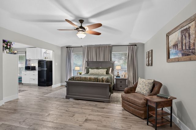 113 Red Oak Lane, Flower Mound, TX 75028