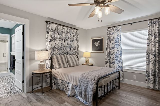 113 Red Oak Lane, Flower Mound, TX 75028