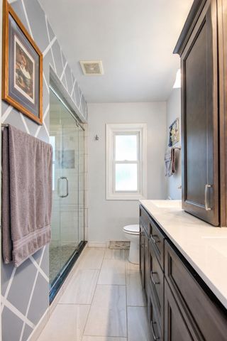 136 Sorrento Drive, Schererville, IN 46375