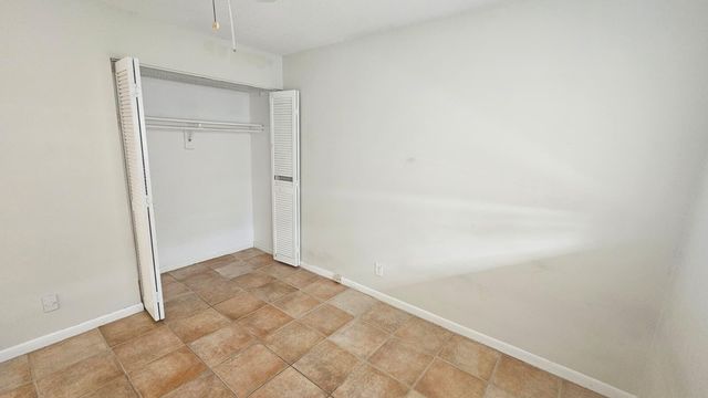 9911 Sandalfoot Boulevard 116, Boca Raton, FL 33428