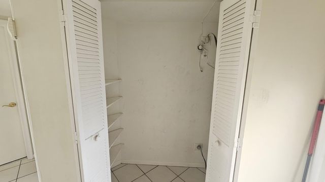 9911 Sandalfoot Boulevard 116, Boca Raton, FL 33428