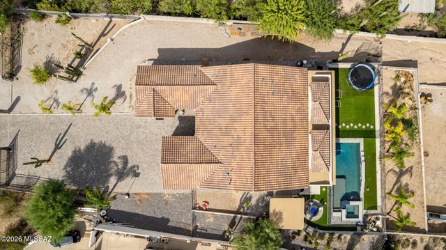 1504 N Plaza De Lirios, Tucson, AZ 85745