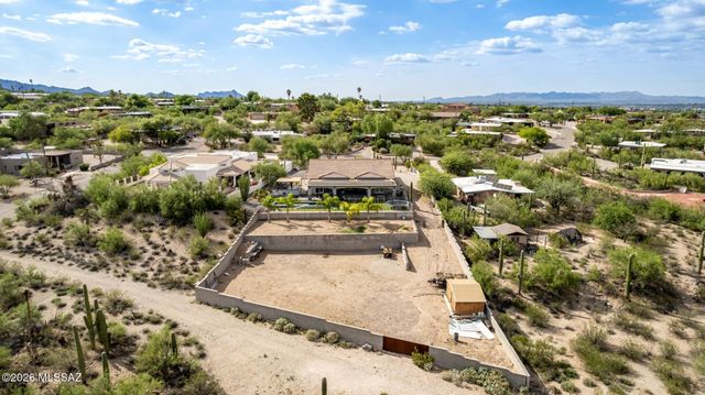 1504 N Plaza De Lirios, Tucson, AZ 85745