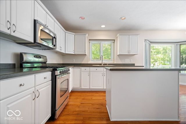 21168 Bayhill Court, Noblesville, IN 46062