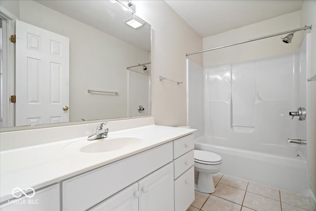 21168 Bayhill Court, Noblesville, IN 46062