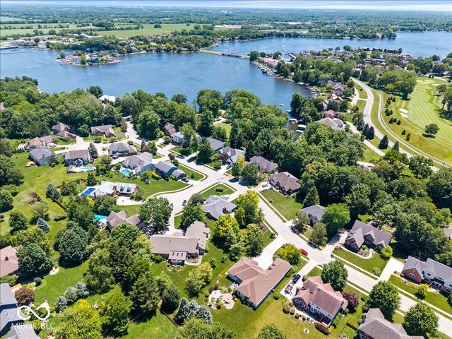 21168 Bayhill Court, Noblesville, IN 46062