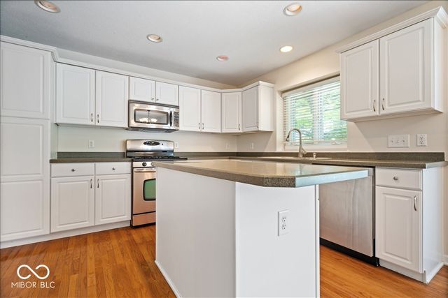 21168 Bayhill Court, Noblesville, IN 46062