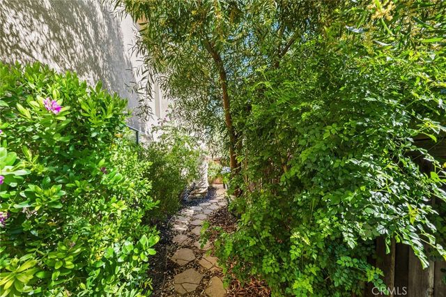 32025 Corte Cardin, Temecula, CA 92592