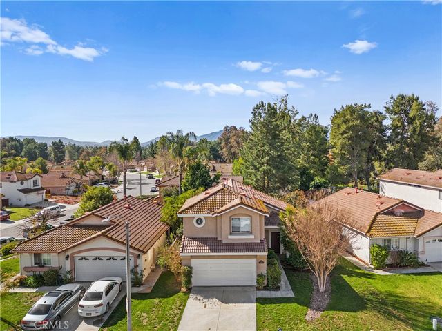 32025 Corte Cardin, Temecula, CA 92592