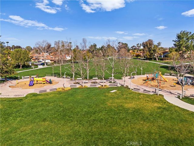 32025 Corte Cardin, Temecula, CA 92592