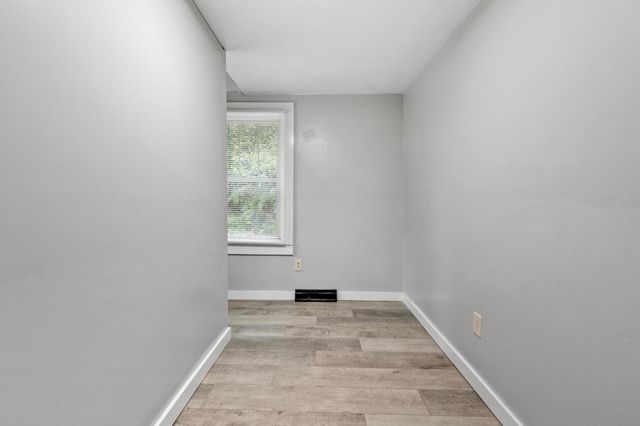 258 Allen St, Ashby, MA 01431